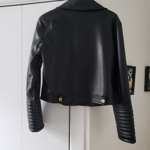 Vegan leather motorcycle jacket - Picture 2 of 2
